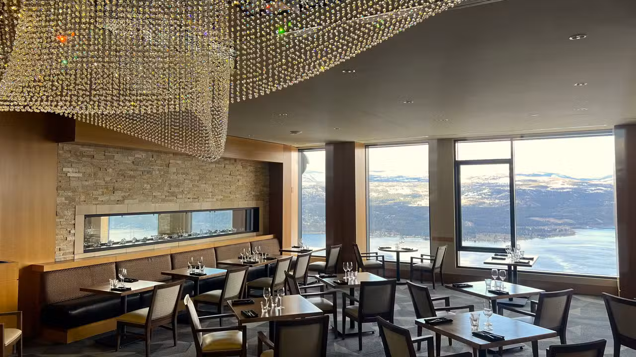 Peak Restaurant at Sparkling Hill - PeakFine at Sparkling Hill, Vernon, BC