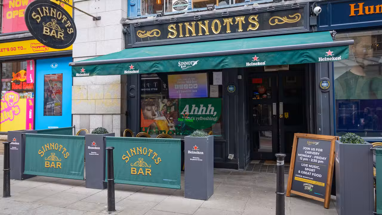 Exterior - Sinnotts Bar, Dublin, County Dublin