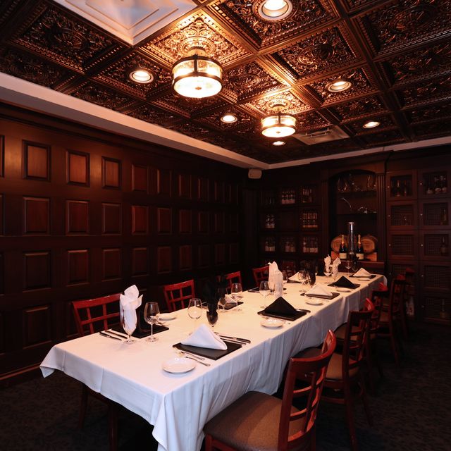 bascom's dress code for dinner Is there a dress code?  Bascom's Chop House
