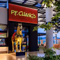Una foto del restaurante P.F. Chang's - Aleste