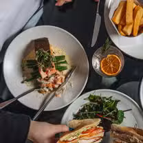 A photo of Bloomsbury St. Lounge restaurant
