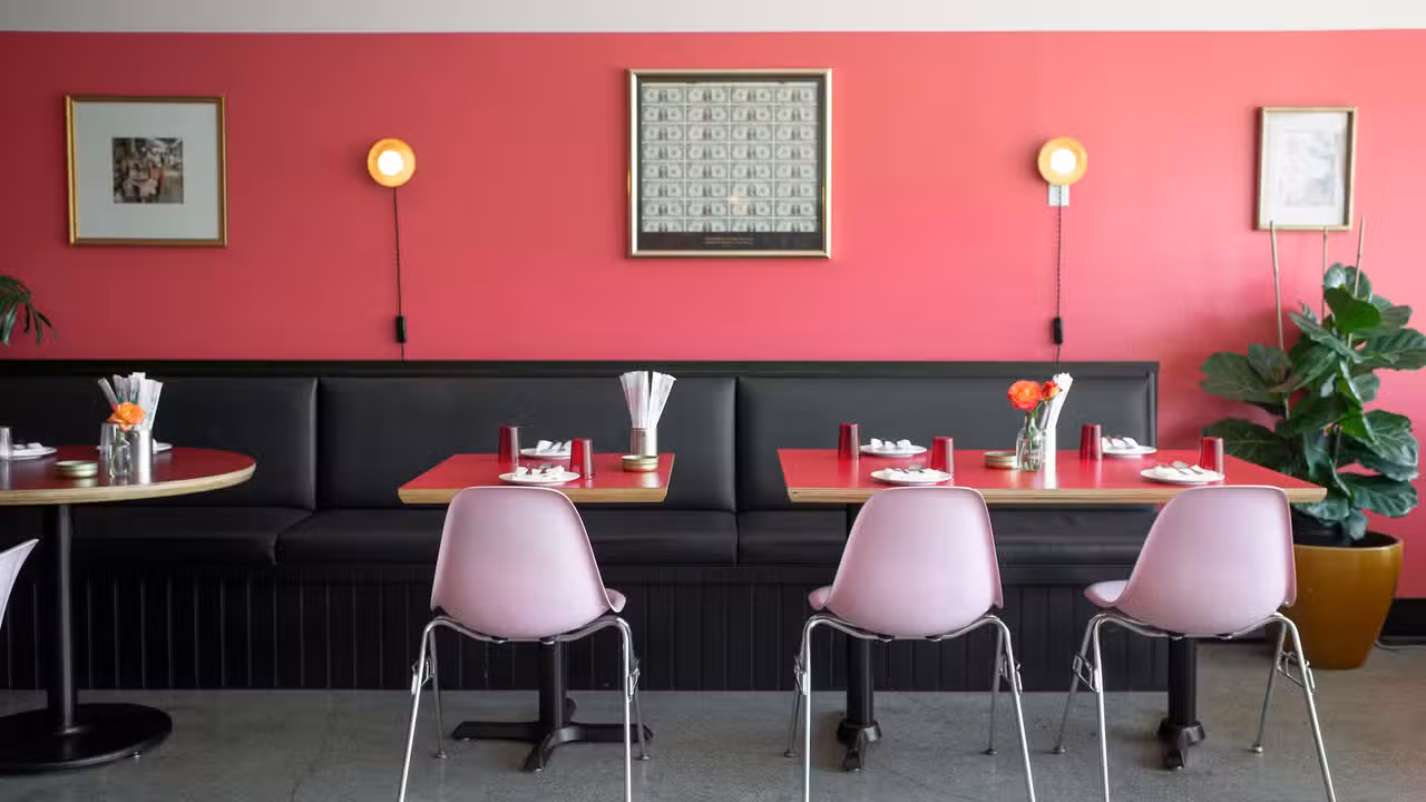 Interior - Na Na Thai, Buellton, CA