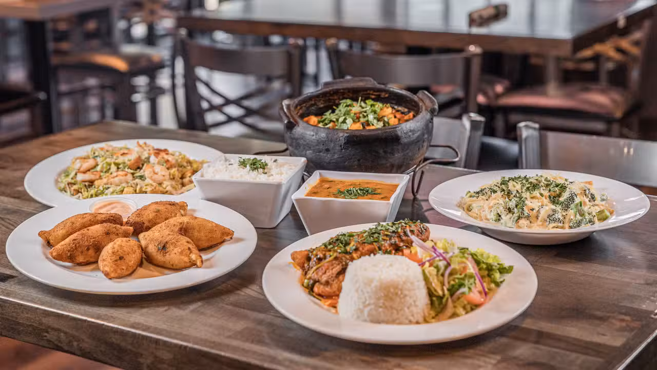 Oliveira's Steak Bar & Grill-Everett, Everett, MA