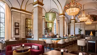 A photo of Maker Kitchen + Cocktails restaurant