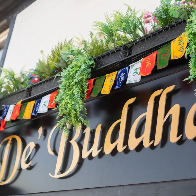 Dé Buddha Authentic Nepalese Restaurant & Bar - Johnstone