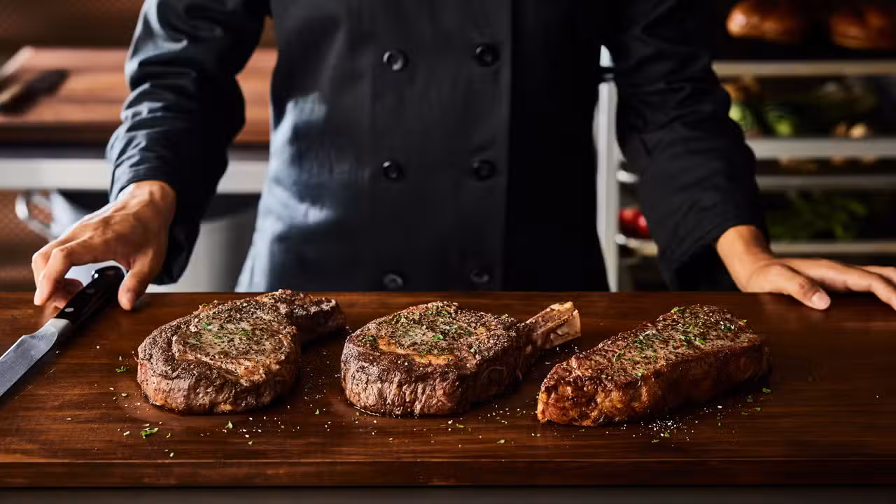 Fleming's Steakhouse - Montvale, Montvale, NJ