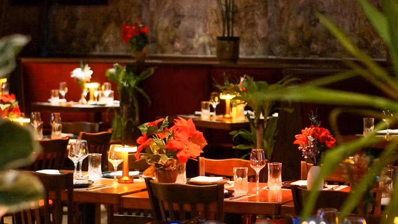 Porterhouse Music Bar & Restaurant, Sunny Isles Beach, FL