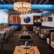 A photo of Ray's in the City restaurant
