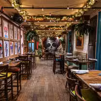Foto von Toro Loco Restaurant