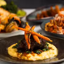 Een foto van restaurant Red Tail Bar & Grill