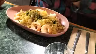 Una foto del restaurante Ronni's Restaurant