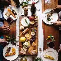 A photo of YaYa's Euro Bistro - Overland Park restaurant