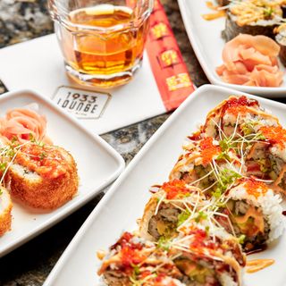 1933 Lounge by St Elmo in Fishers