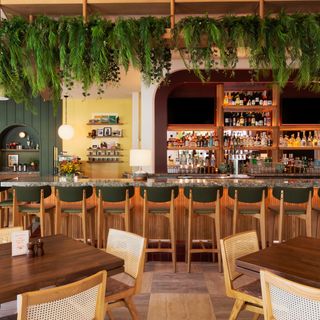 ハワイ​で営業中のレストラン | OpenTable