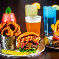 Shore Drive - Shorebreak Pizza & Taphouseの写真