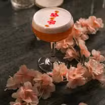 Una foto del restaurante Francis Hall