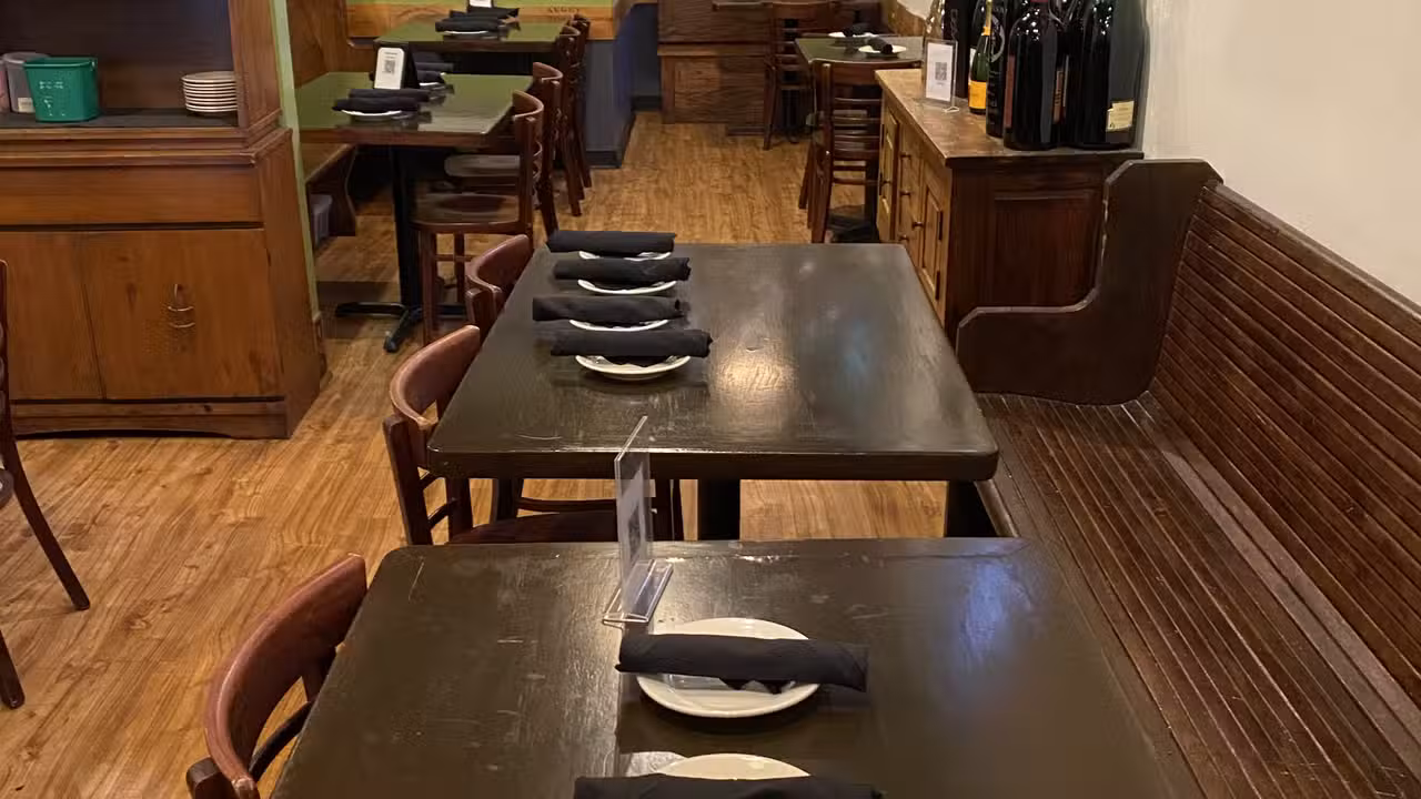 Interior - 6th and Vine Restaurant and Wine Bar, Winston Salem, NC