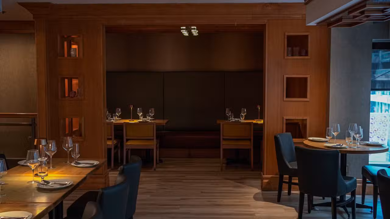 2nd floor seating area interiors - Aanch-Modernistic Indian Cuisine, Toronto, ON