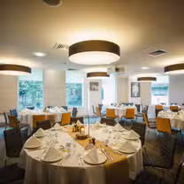 Una foto del restaurante VenU Restaurant at Victoria University