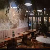 A photo of Pique restaurant