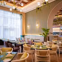 A photo of Publiq restaurant