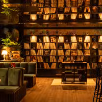 Een foto van restaurant Le Vinyl Bar par W Montréal