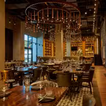 A photo of Warren - Naples restaurant