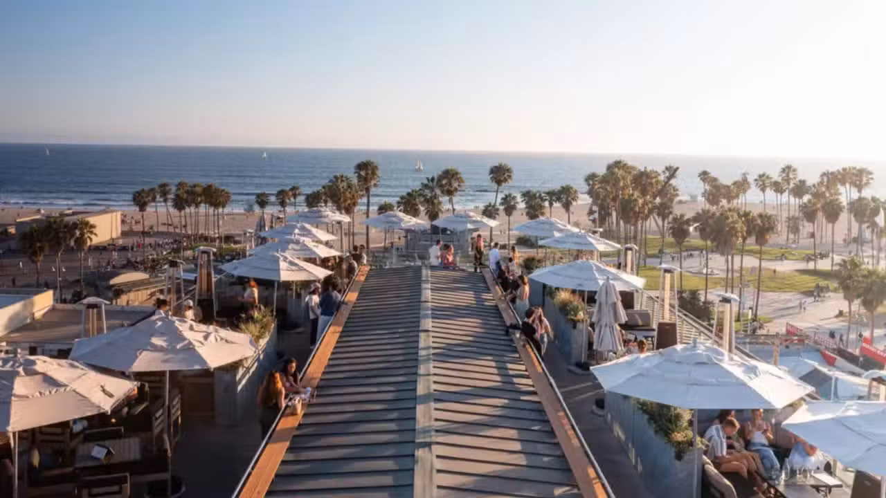 Exterior - High Rooftop Lounge, Venice, CA