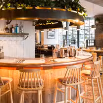 A photo of Lahpet Shoreditch restaurant