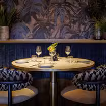 Una foto del restaurante Honey Fitz