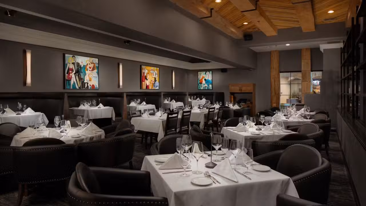Intimate Booth Seating, Relaxing Elegance  - Bistecca Italian Steakhouse – Tuscany Suites & Casino, Las Vegas, NV