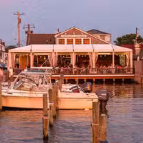 A photo of Parker's Garage & Oyster Saloon restaurant