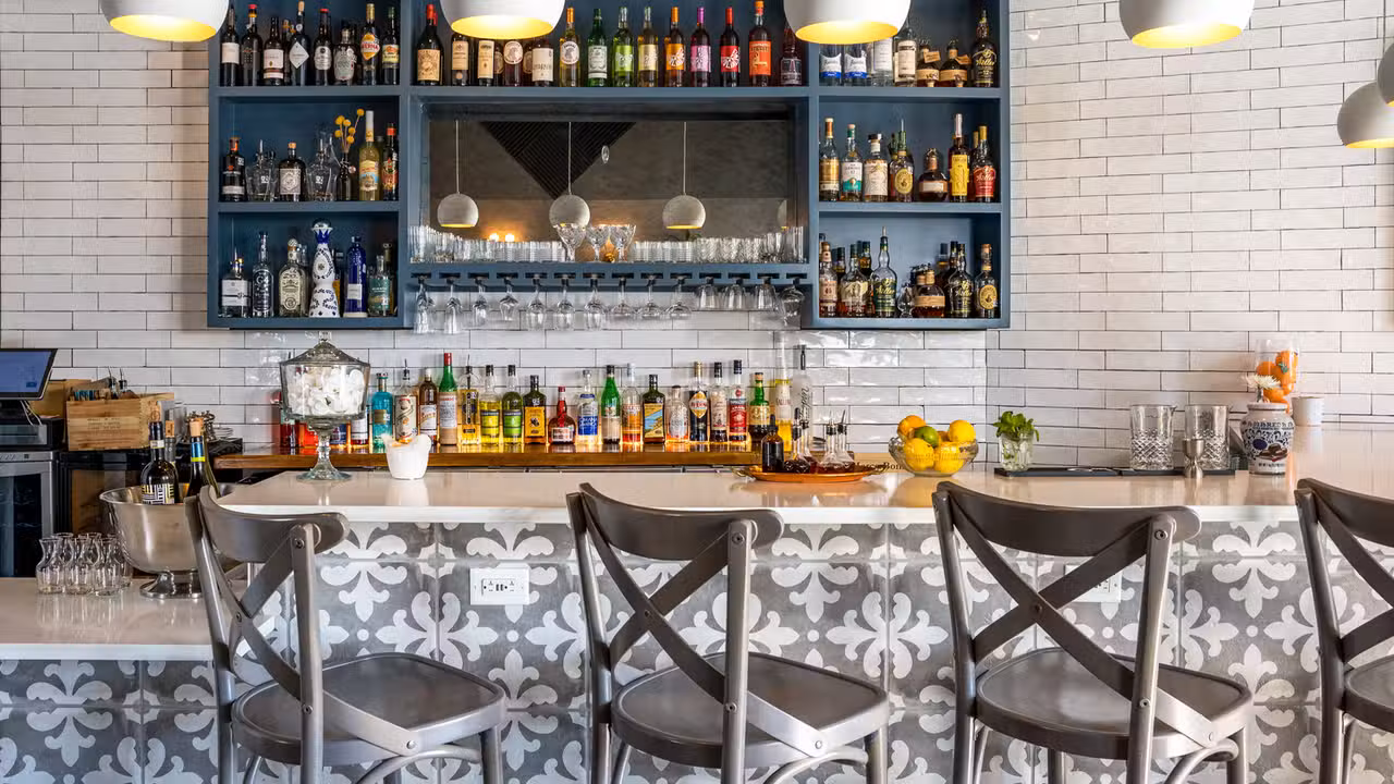 Interior - MoMo Italian Kitchen Lake Highlands, Dallas, TX