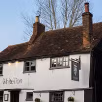 A photo of The White Lion - St Albans restaurant