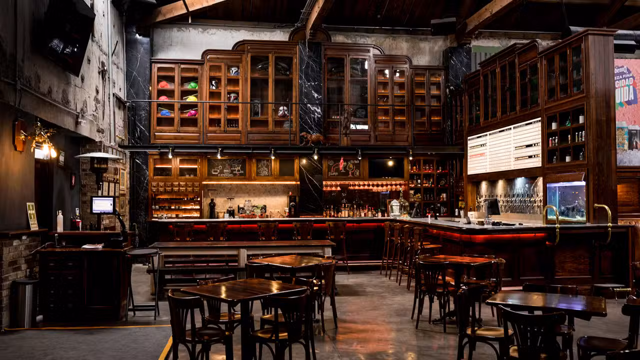 Interior - El Gardenia Cerveceria, Chihuahua, CHH