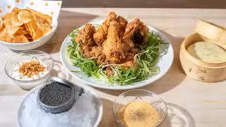 Foto von Momofuku Noodle Bar - East Village Restaurant