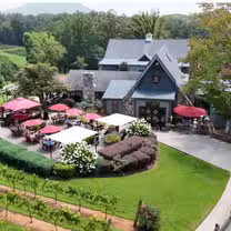A photo of JOLO Winery & Vineyards-EndPosts Restaurant restaurant