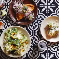 A photo of Flores - San Mateo restaurant