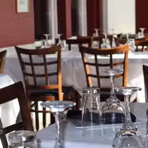 A photo of La Famiglia Ristorante and Pizzeria - Maplewood restaurant