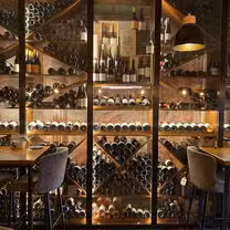 A photo of La SEDe Vinoteca Wine Bar restaurant