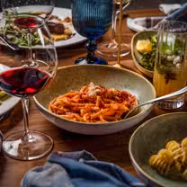 Una foto del restaurante Allora