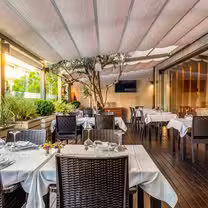 A photo of Tia Isabel restaurant