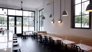 A photo of Cafe Roze restaurant