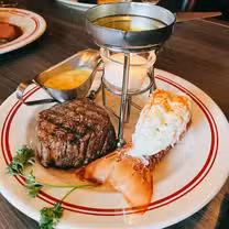 A photo of Jensen's Food & Cocktails restaurant