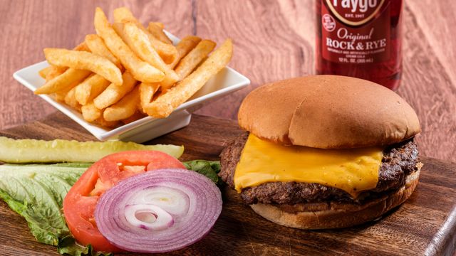 Atrium Grill & Bar | Restaurants In Troy