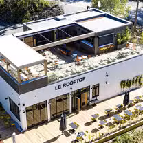 Una foto del restaurante Rooftop Embrun