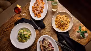 Een foto van restaurant The Duplex