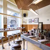 A photo of Dove's Luncheonette restaurant