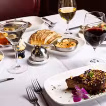 A photo of Lake Elmo Inn restaurant