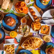 Foto von Holsteins Downtown Restaurant